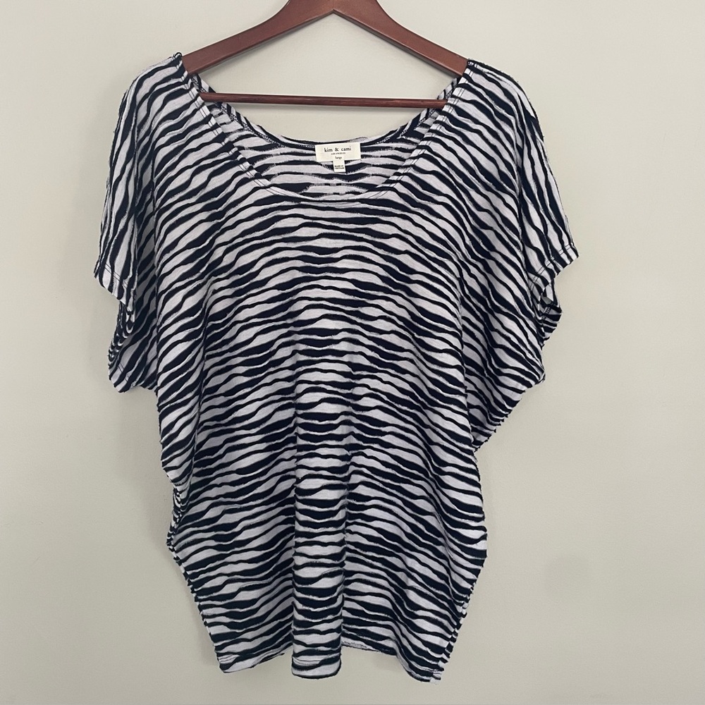 Textured Dark Blue & White Zebra Striped Blouse Top Relaxed Fit Women’s Large